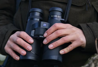 fernglas ZEISS SFL 10X50 