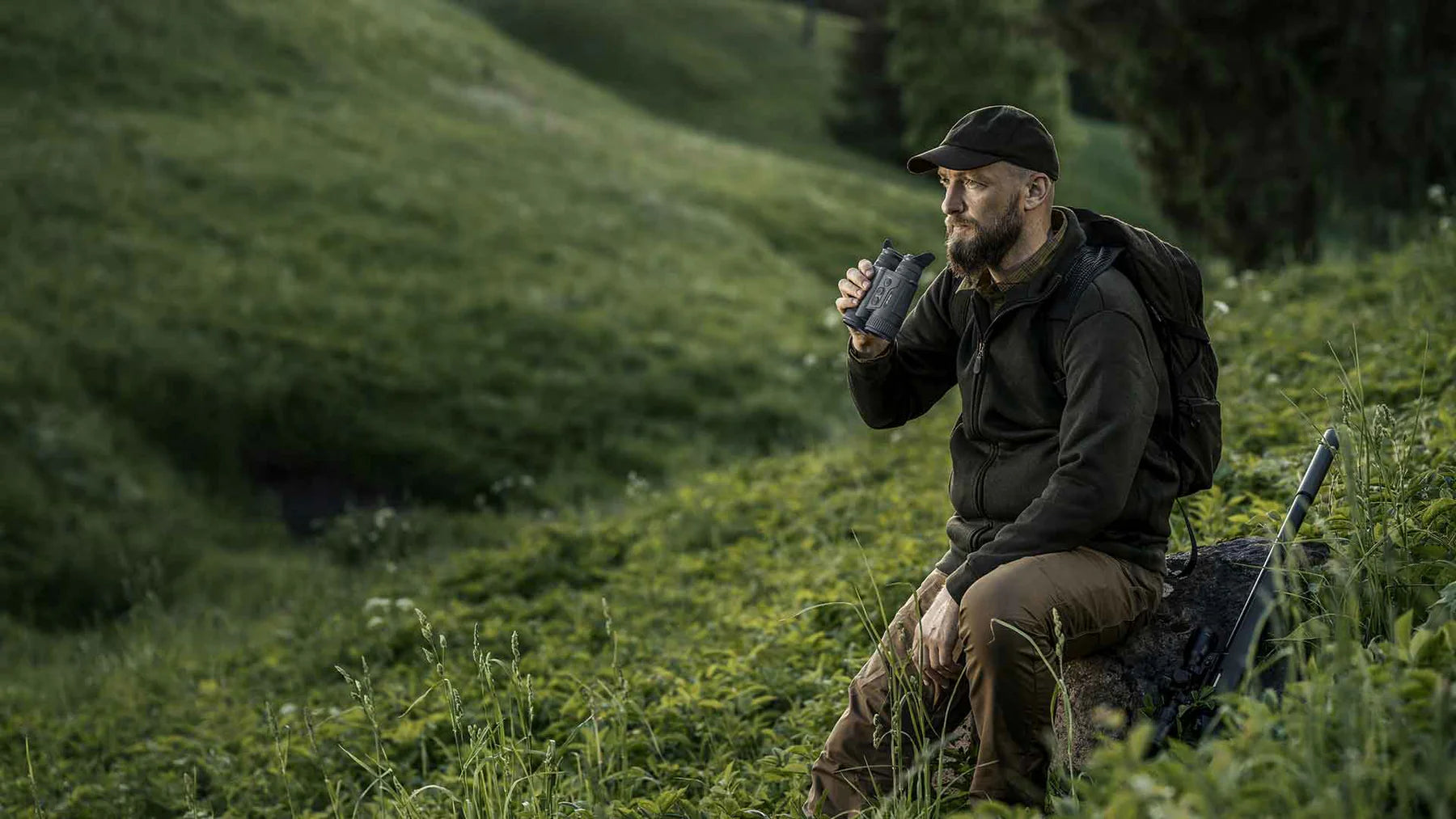 fernglas Pulsar mit Wärmebildtechnik Merger LRF XP35 